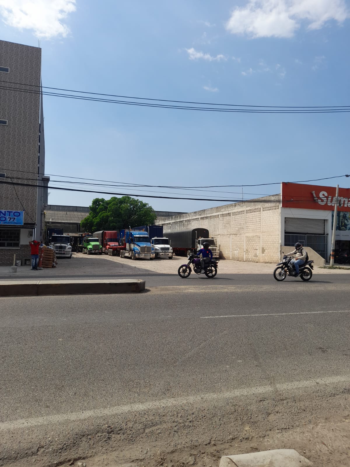 LOTE PARA BODEGA EN VENTA EN EL BOSQUE .EXCELENTE UBICACIÓN CARTAGENA