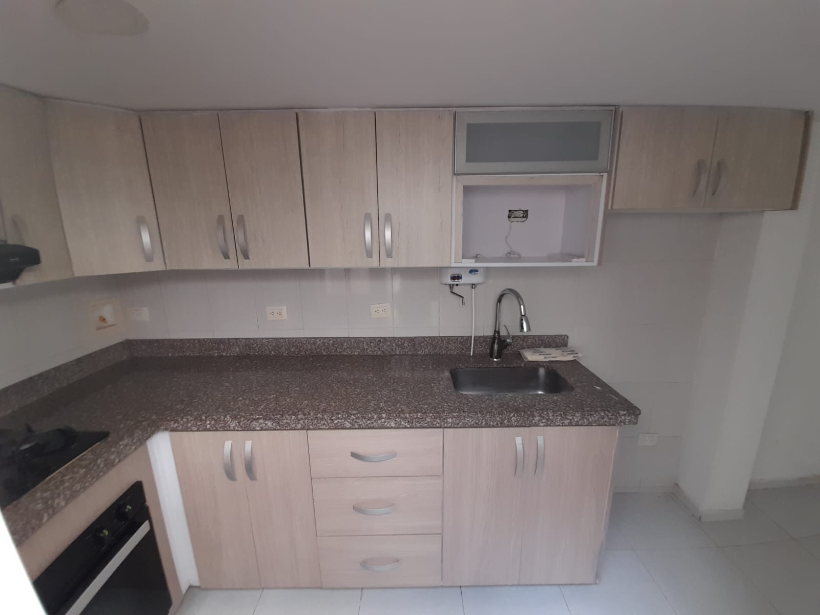 EN VENTA CASA ALMIRANTE COLON - CARTAGENA