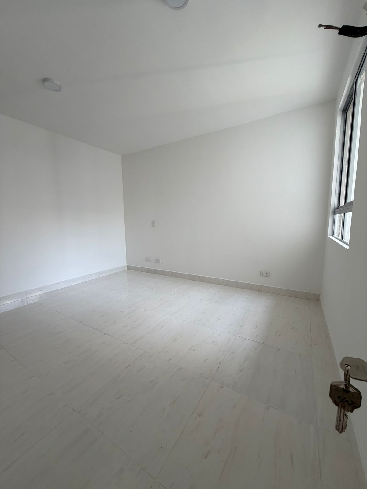 Apartamento Amoblado para Arriendo en Manzanillo