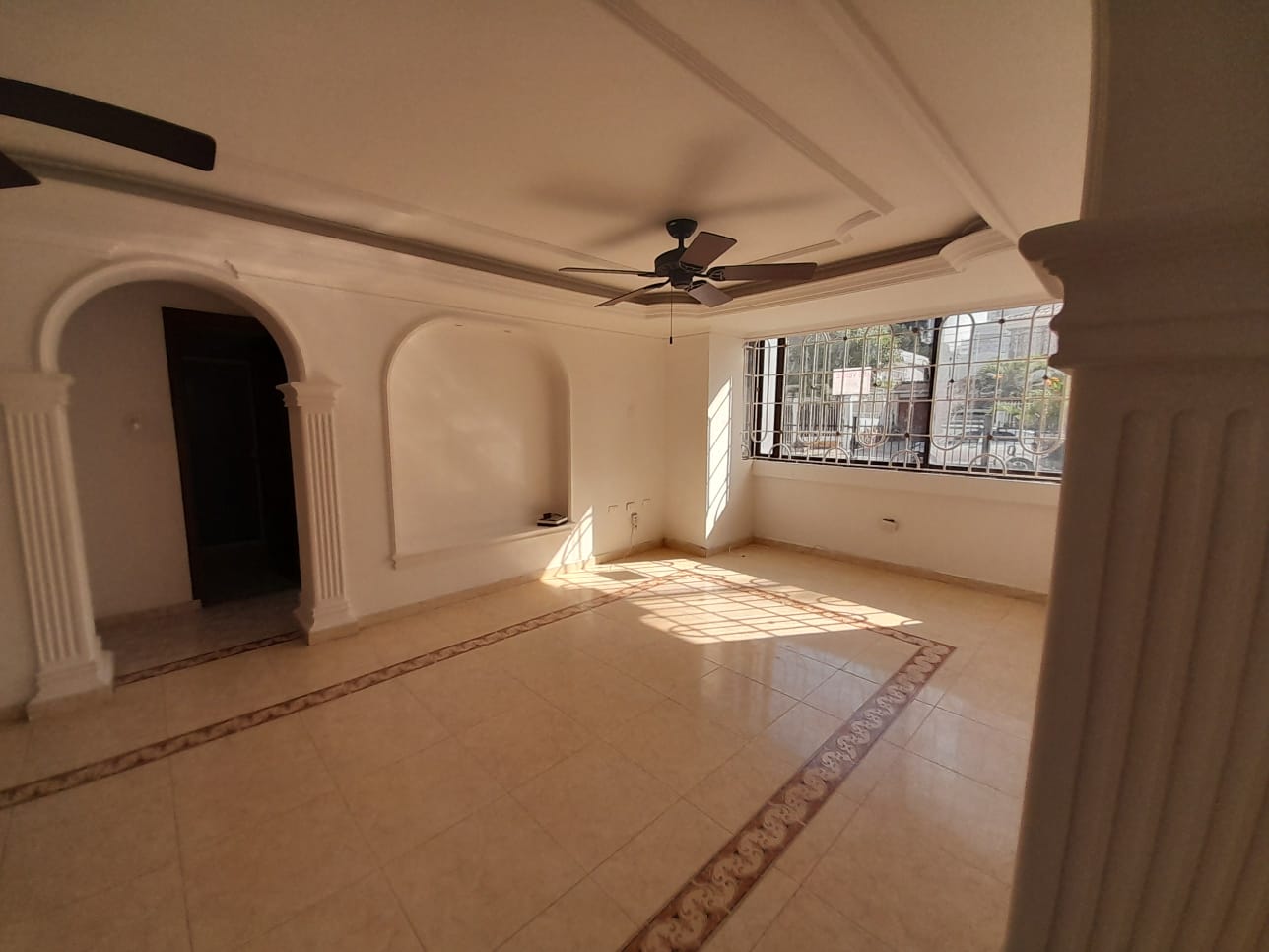 APARTAMENTO PARA ARRIENDO EN BOCAGRANDE