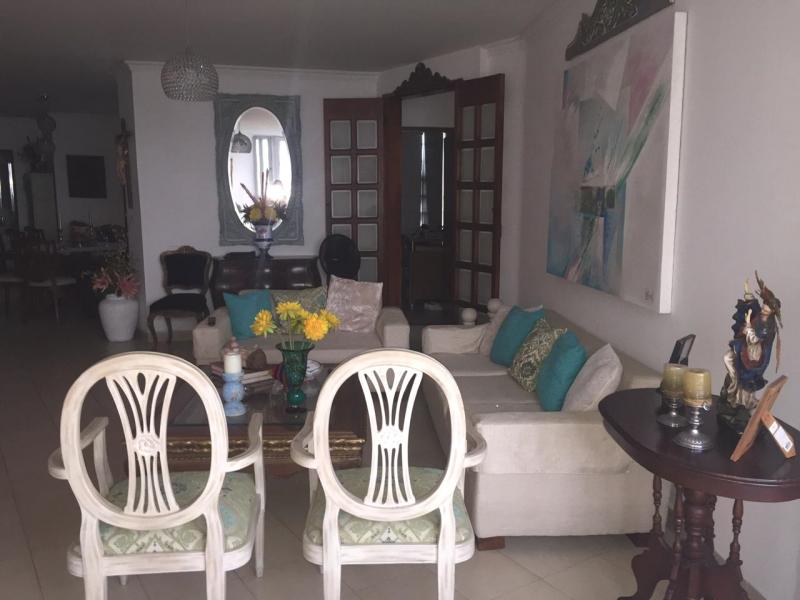APARTAMENTO EN ARRIENDO - BOCAGRANDE - CARTAGENA
