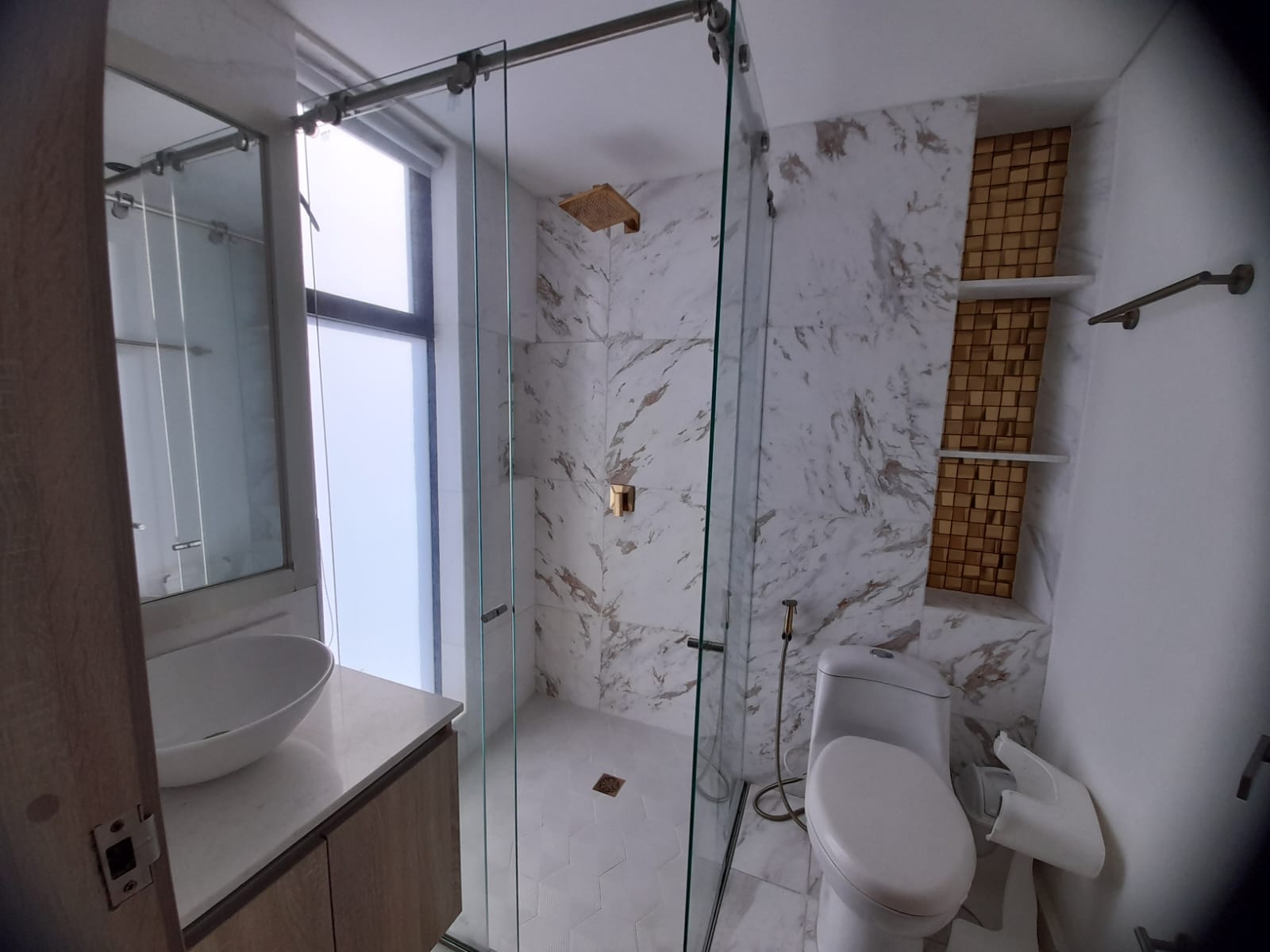 APARTAMENTO EN VENTA CIELO MAR - CARTAGENA