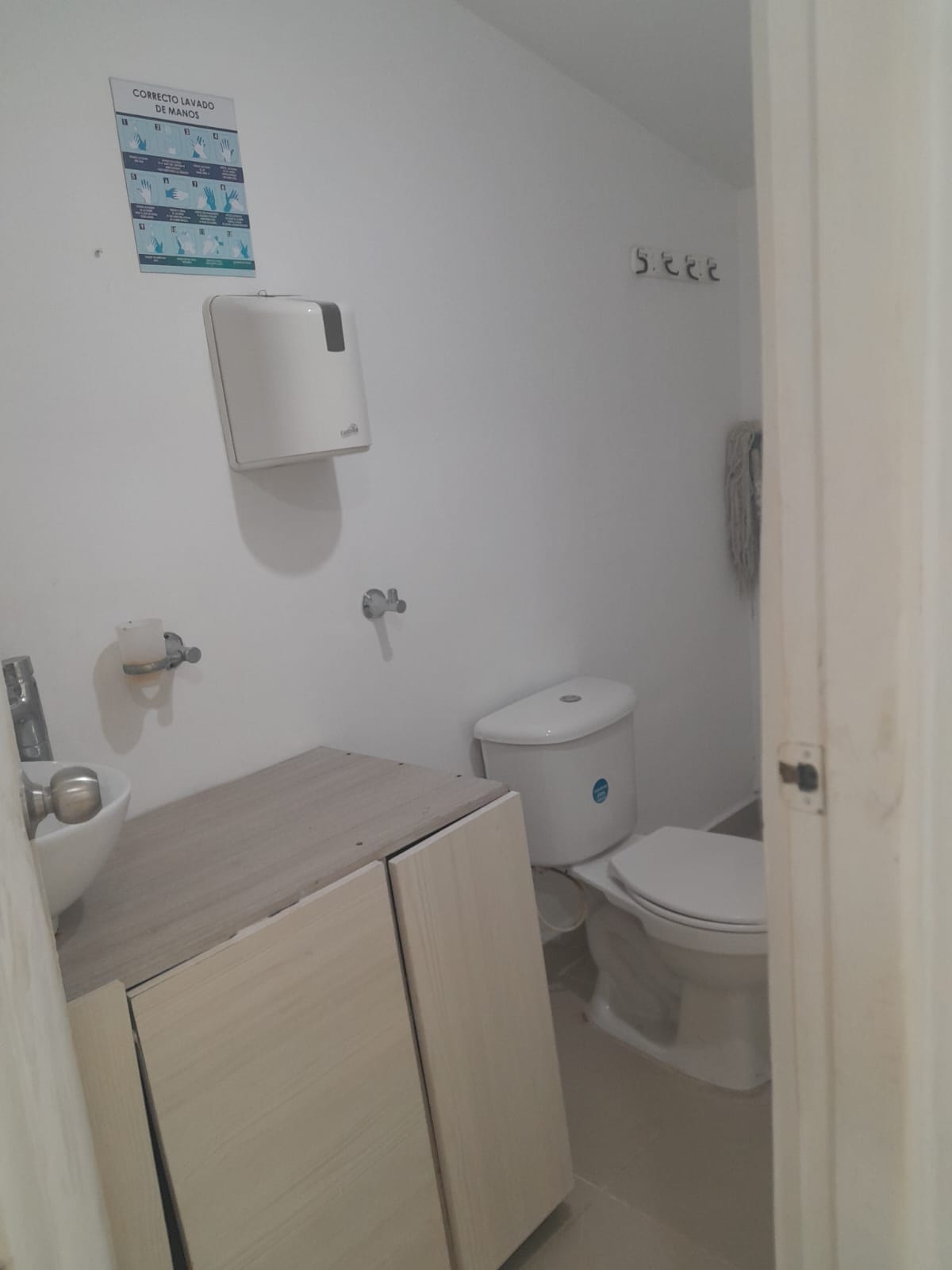 LOCAL EN ARRIENDO BOCAGRANDE - CARTAGENA