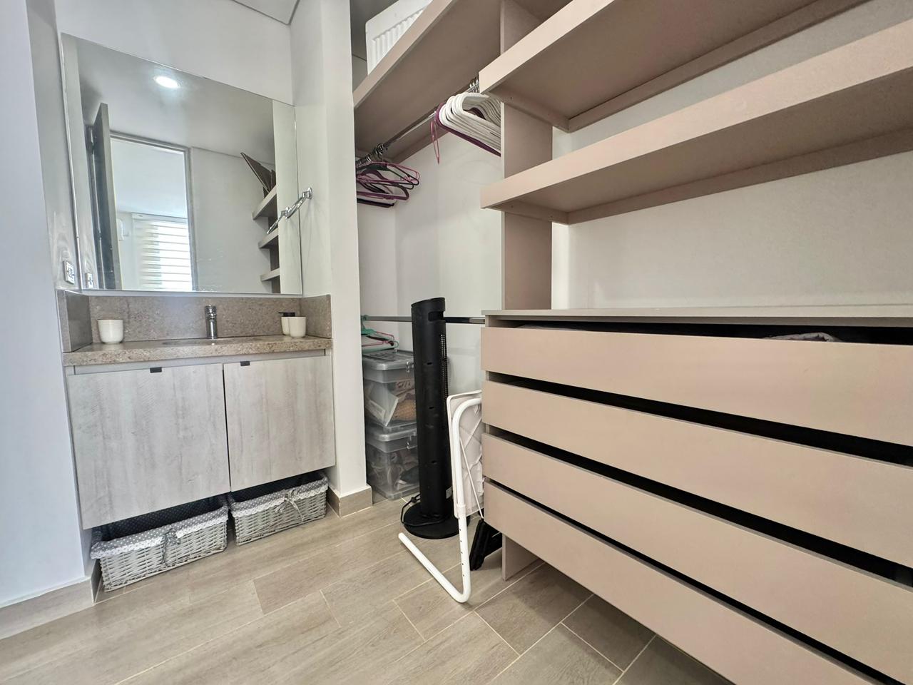 ARRIENDO APARTAMENTO AMOBLADO EN SERENA DEL MAR
