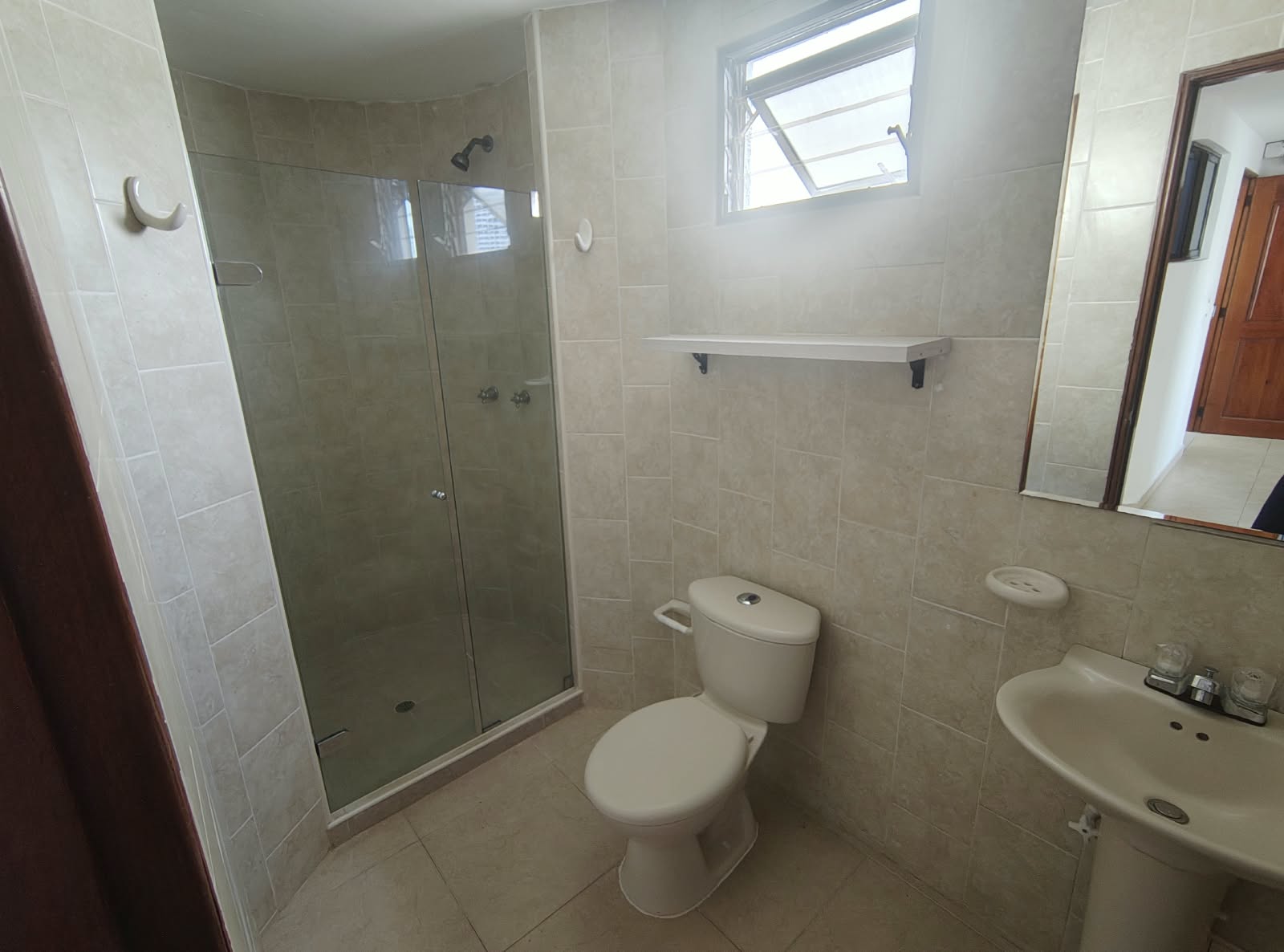 ARRIENDO APARTAMENTO EN BOCAGRANDE