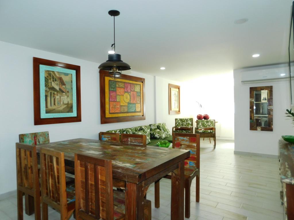 APARTAMENTO EN VENTA EL LAGUITO - CARTAGENA USO MIXTO