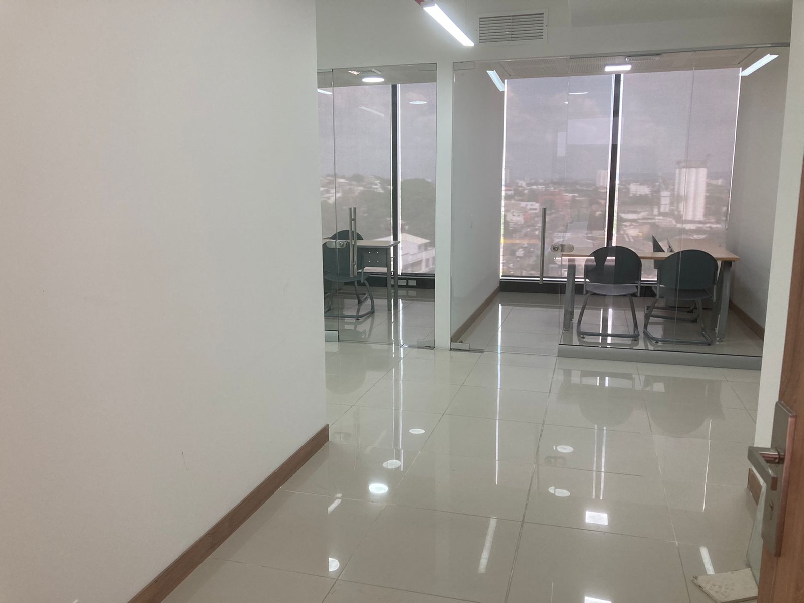 LOCAL AMOBLADO EN VENTA, BOSQUE - CARTAGENA