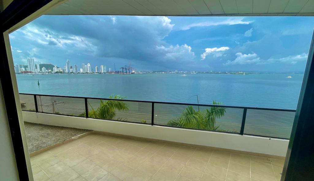 APARTAMENTO EN VENTA BOCAGRANDE - CARTAGENA