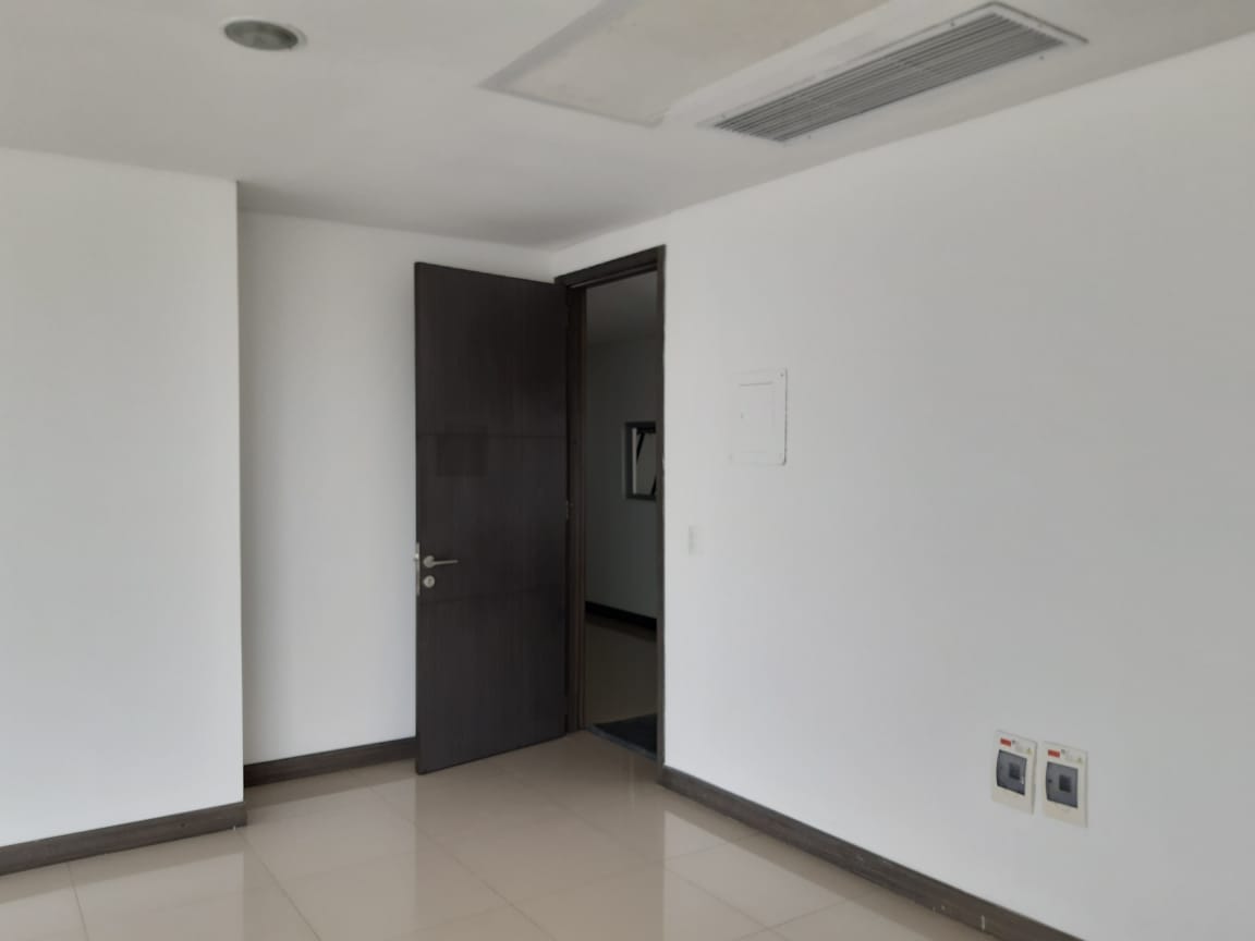 OFICINA EN ARRIENDO BOCAGRANDE - CARTAGENA