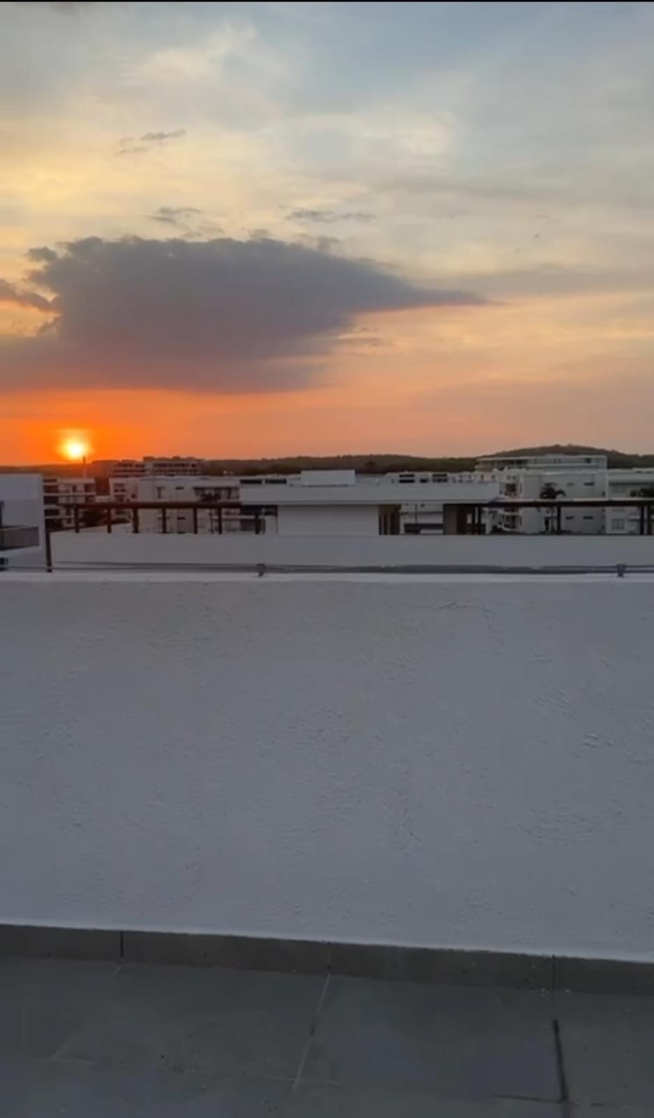 APARTAMENTO EN ARRIENDO SERENA DEL MAR - CARTAGENA