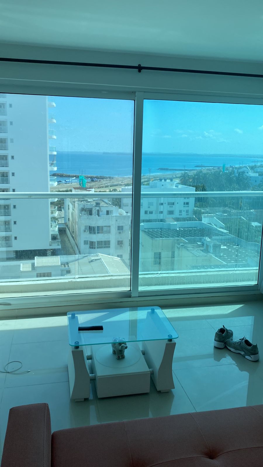 ARRIENDO APARTAMENTO CRESPO- CARTAGENA