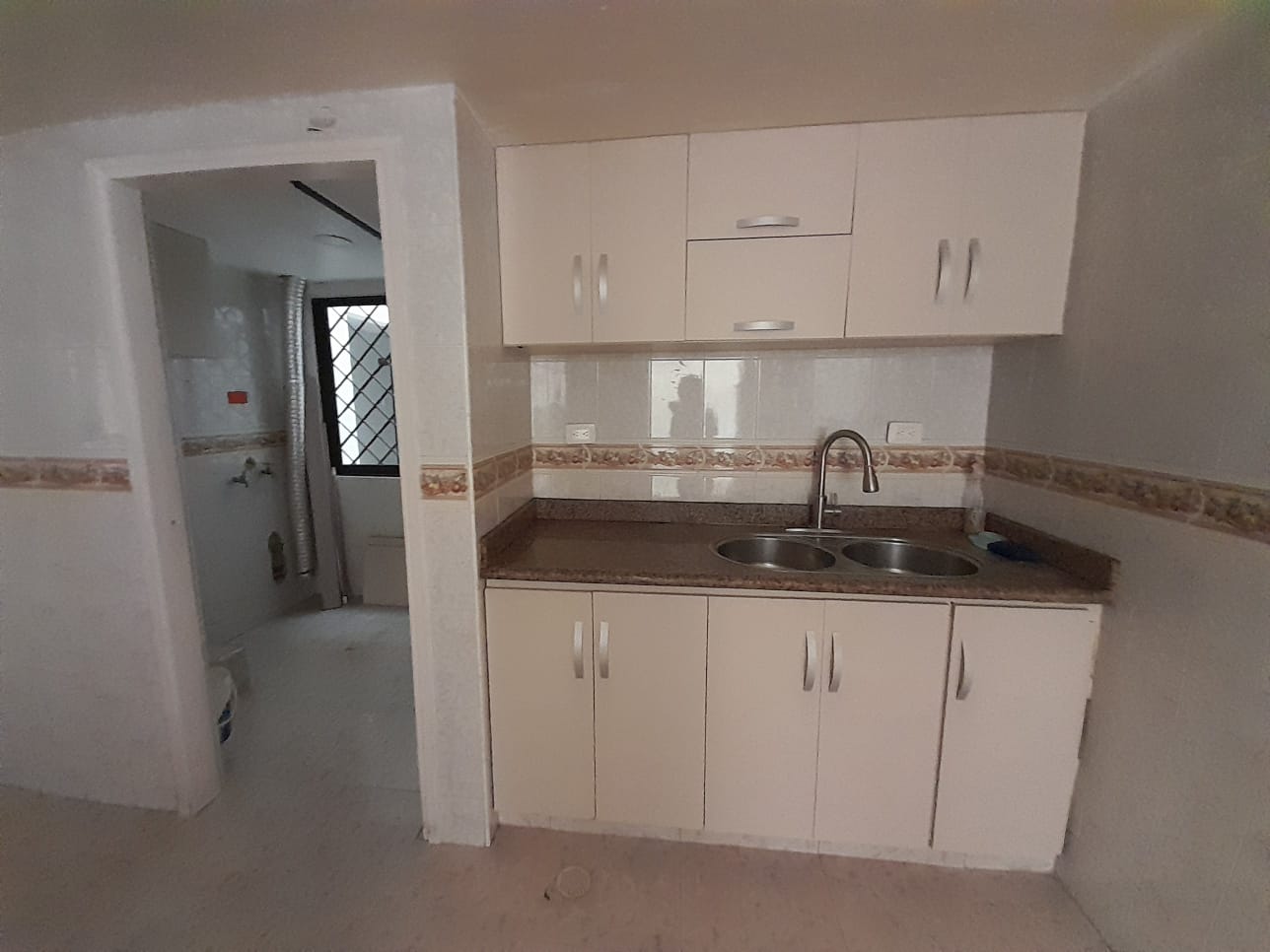 APARTAMENTO PARA ARRIENDO EN BOCAGRANDE