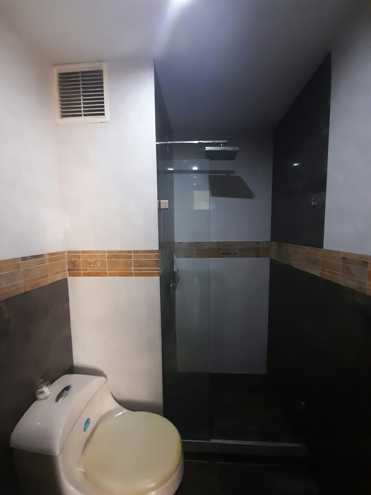 EN VENTA APARTAMENTO AMOBLADO EN EL PIE DE LA POPA - CARTAGENA