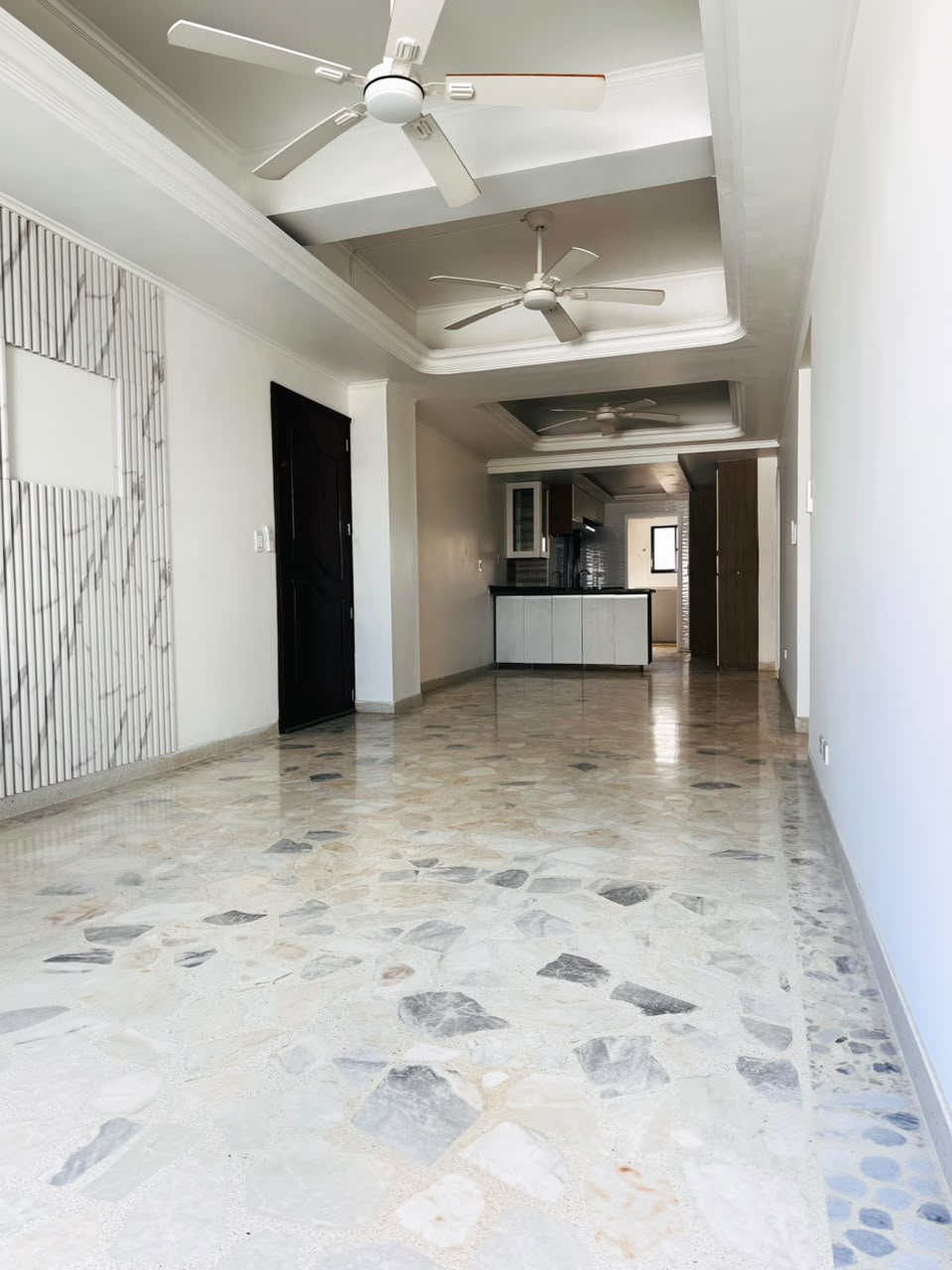 APARTAMENTO EN VENTA MAS APARTAESTUDIO EN CASTILLOGRANDE-CARTAGENA
