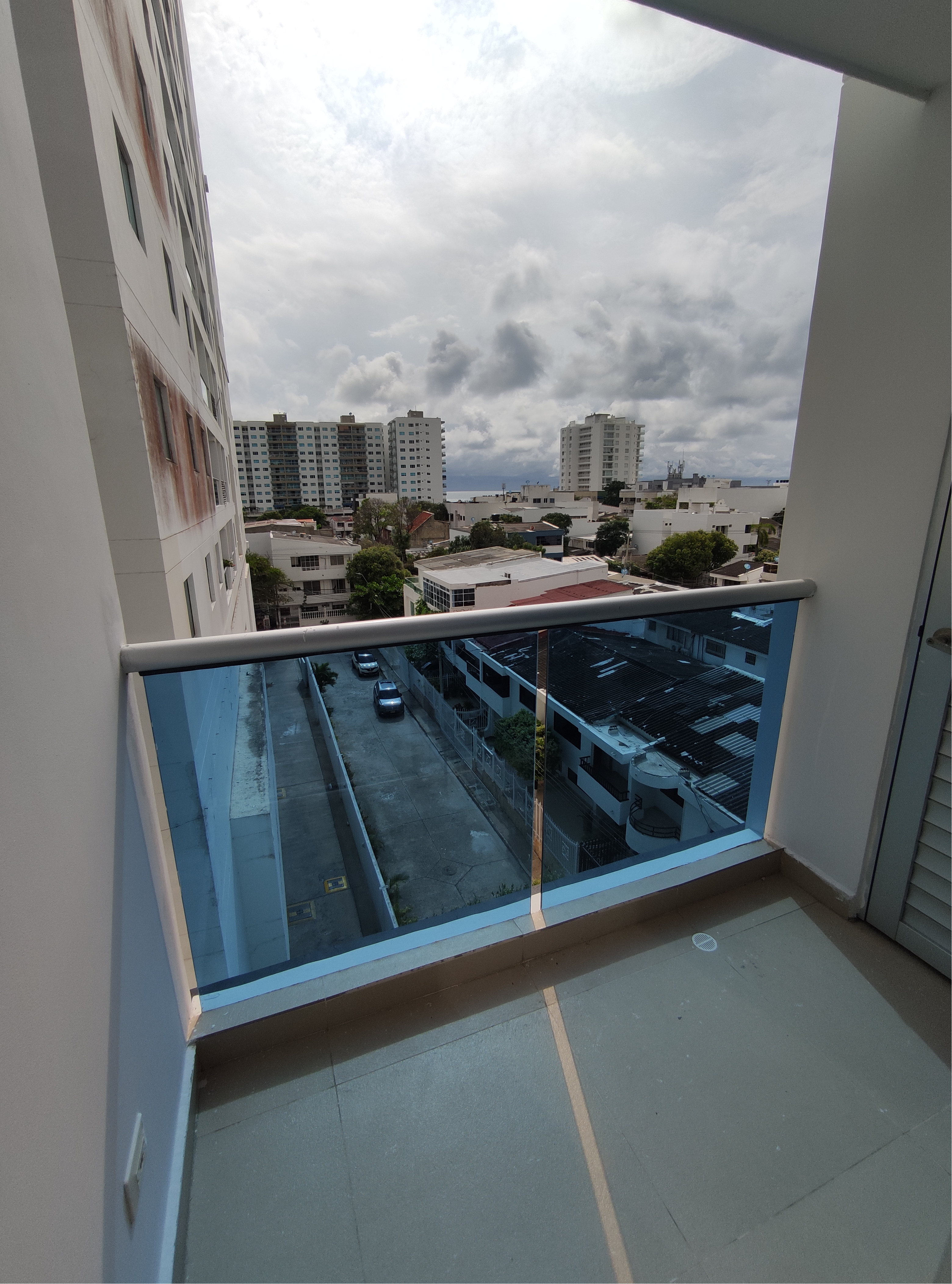APARTAMENTO EN ARRIENDO CRESPO- CARTAGENA