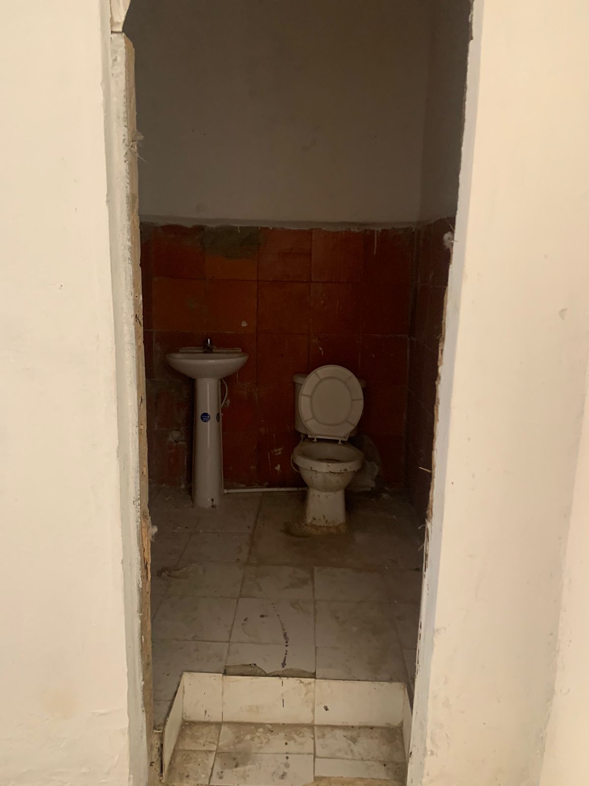 LOCAL EN ARRIENDO EL TORIL - CARTAGENA