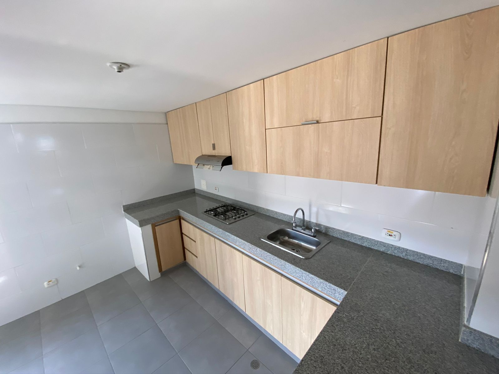 APARTAMENTO EN ARRIENDO BARRIO CHINO - CARTAGENA