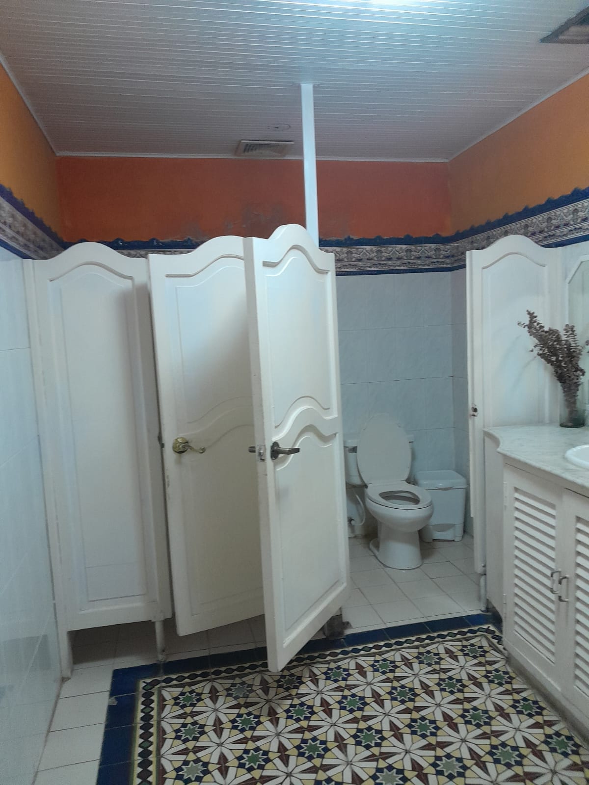 LOCAL EN ARRIENDO CABRERO - CARTAGENA