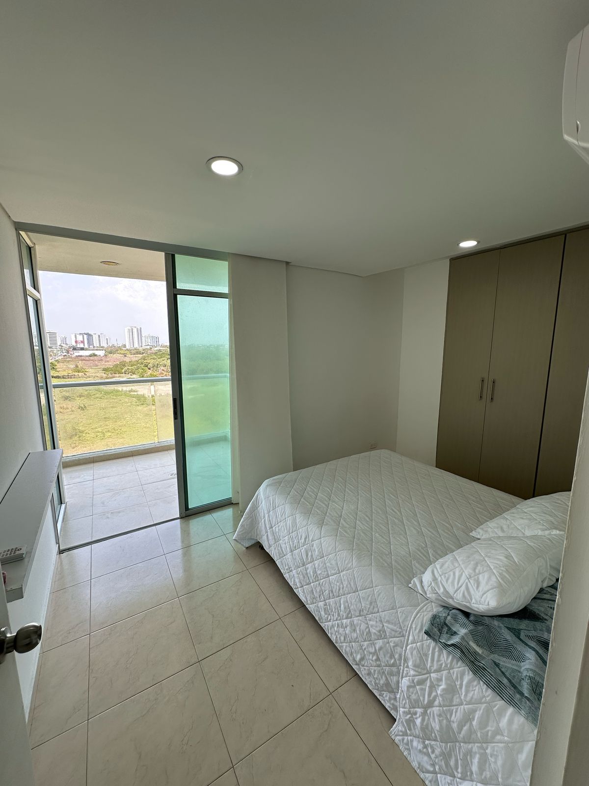 APARTAMENTO AMOBLADO EN ARRIENDO MARBELLA - CARTAGENA