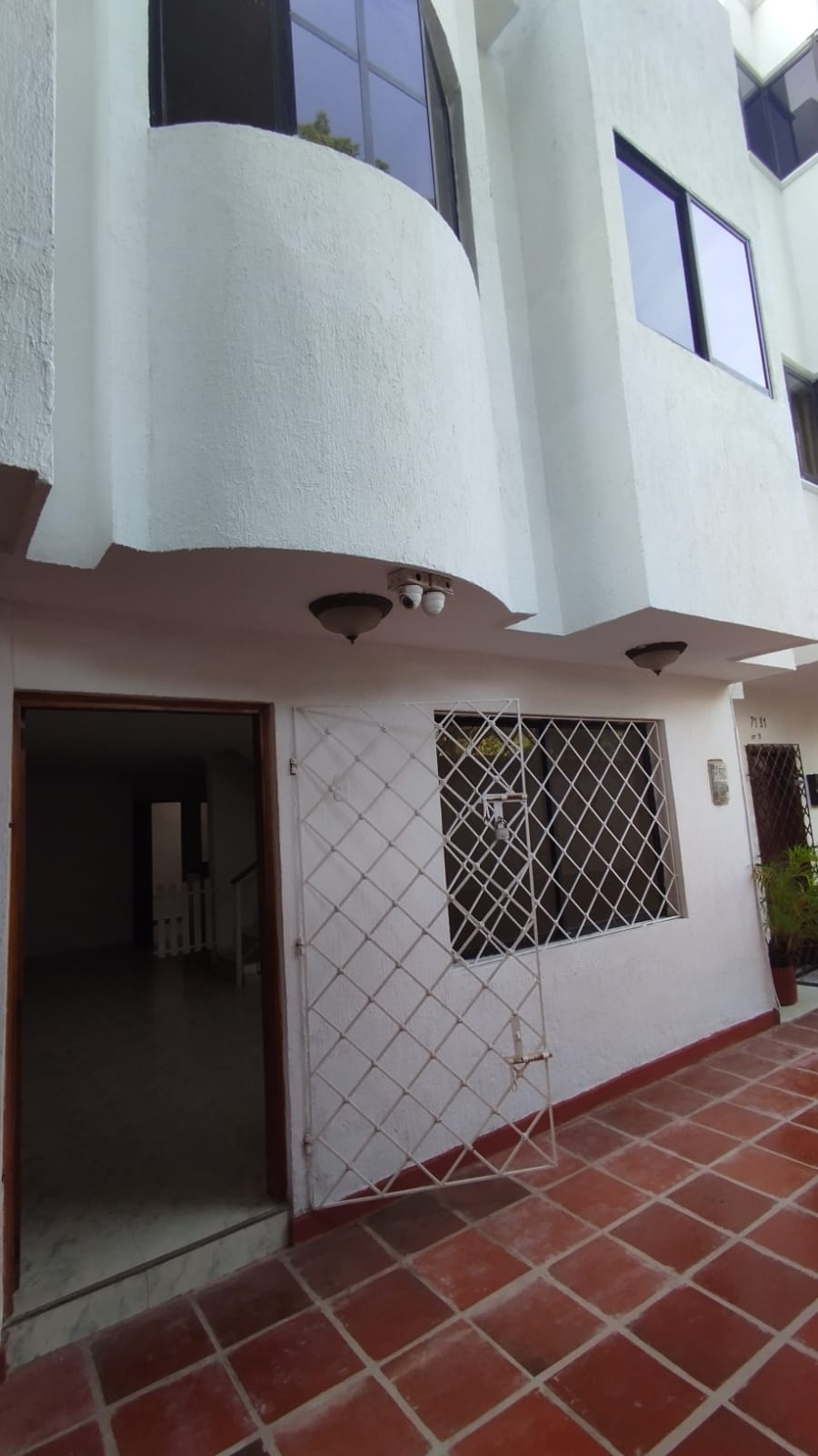 CASA EN ARRIENDO CRESPO - CARTAGENA
