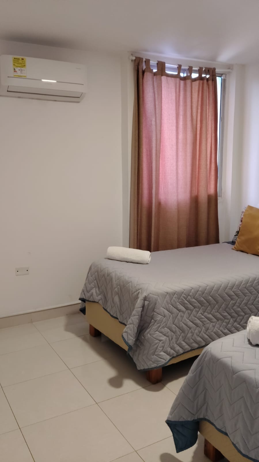 ARRIENDO APARTAMENTO AMOBLADO EN MANGA