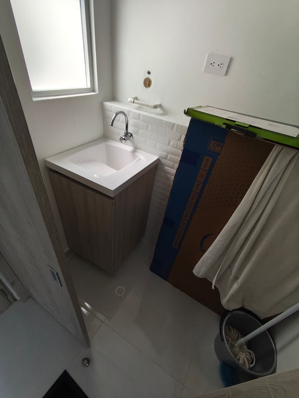 APARTAMENTO AMOBLADO EN ARRIENDO EN SERENA DEL MAR - CARTAGENA