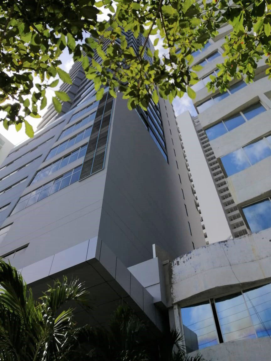 OFICINA EN ARRIENDO BOCAGRANDE - CARTAGENA