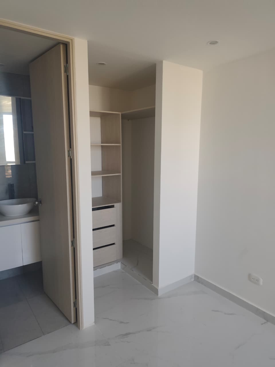 ARRIENDO APARTAMENTO MANZANILLO DEL MAR - CARTAGENA