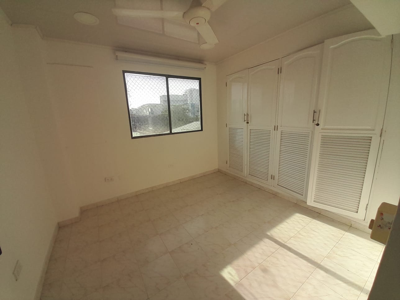 Apartamento para Arriendo en Crespo Cartagena