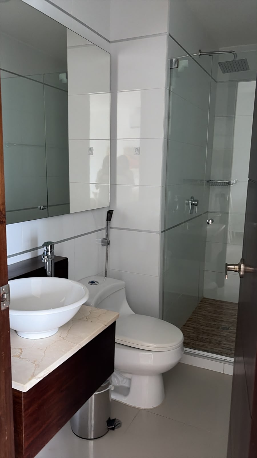 ARRIENDO APARTAMENTO AMOBLADO LA BOQUILLA