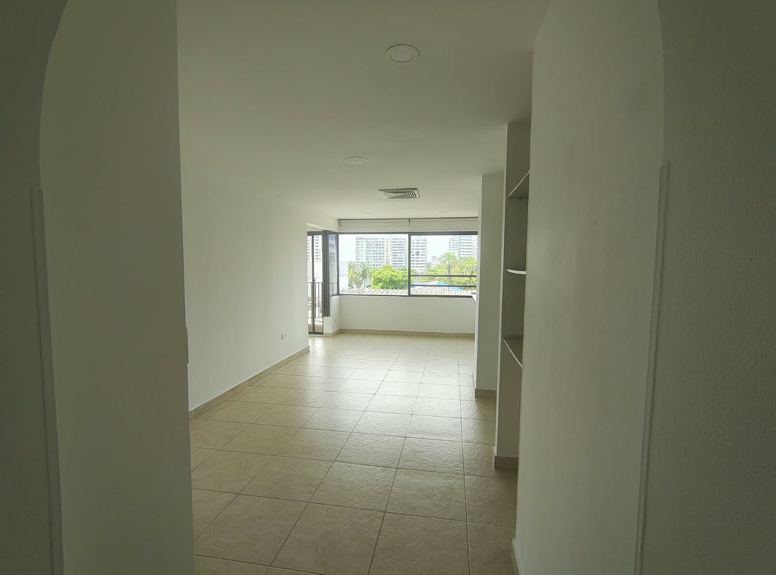 ARRIENDO APARTAMENTO EN BOCAGRANDE