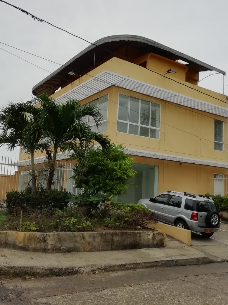 LOCAL EN VENTA EL BOSQUE - CARTAGENA
