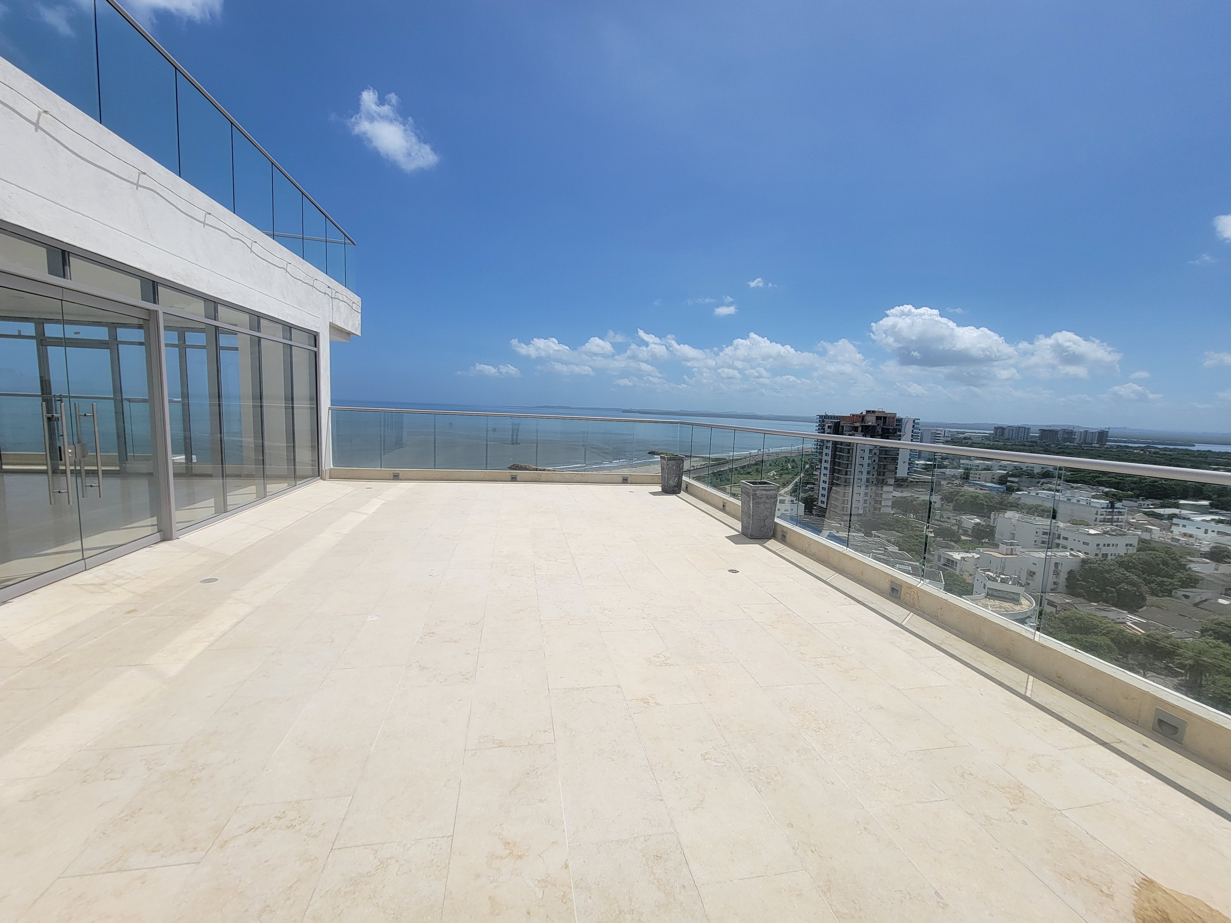 APARTAMENTO EN VENTA CRESPO - CARTAGENA