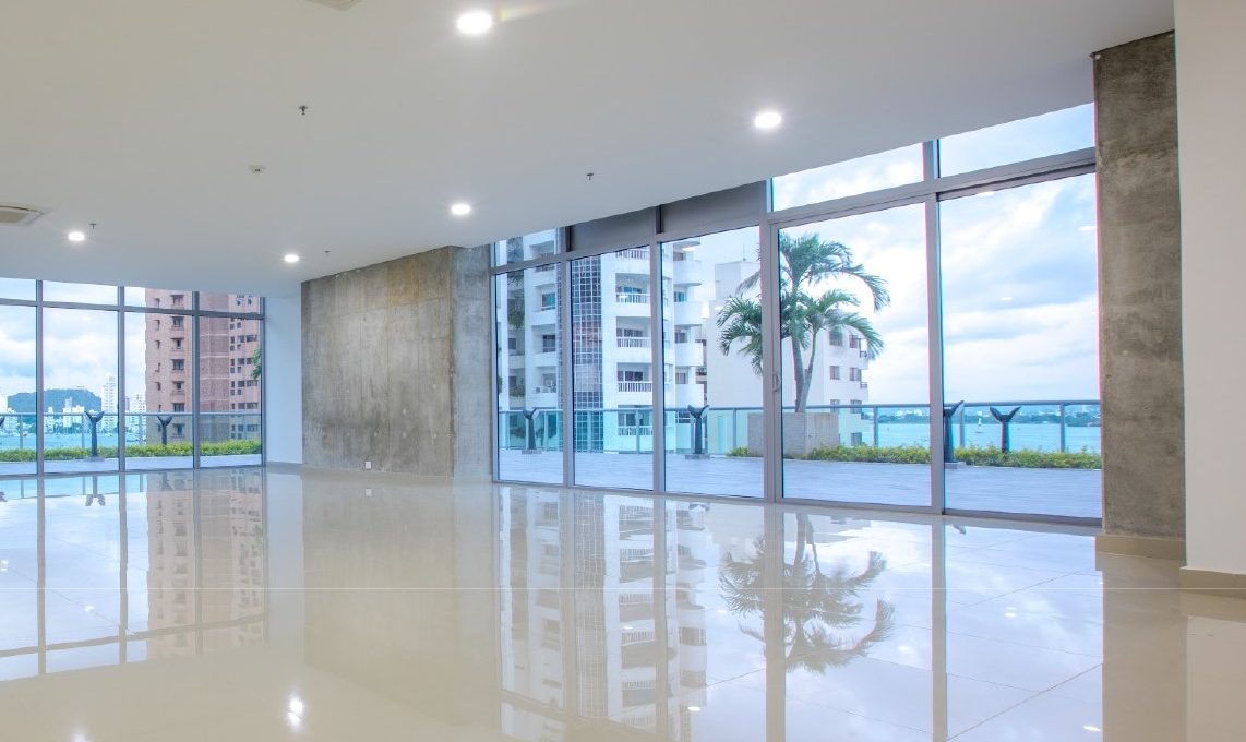 APARTAMENTO EN VENTA  DE USO MIXTO , BOCAGRANDE - CARTAGENA