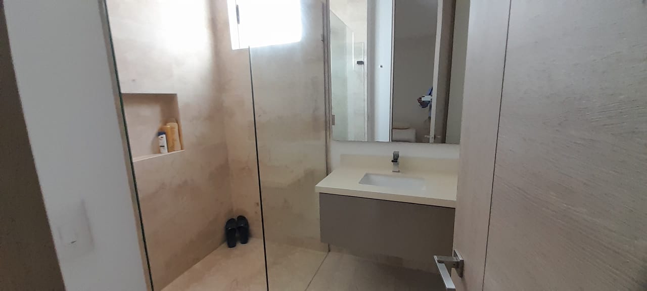 APARTAMENTO AMOBLADO EN VENTA, BOCAGRANDE - CARTAGENA
