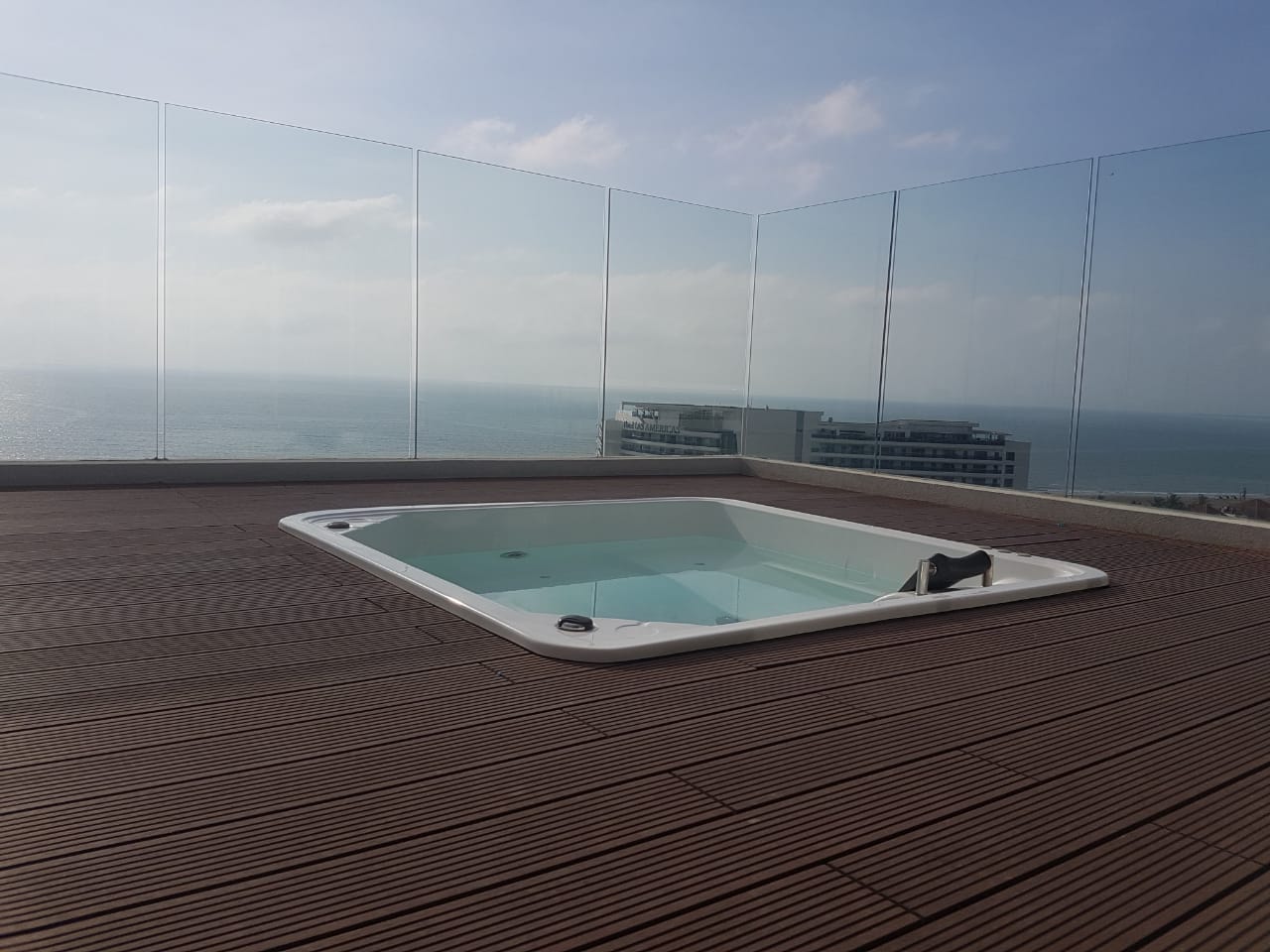 APARTAMENTO EN VENTA CIELO MAR - CARTAGENA