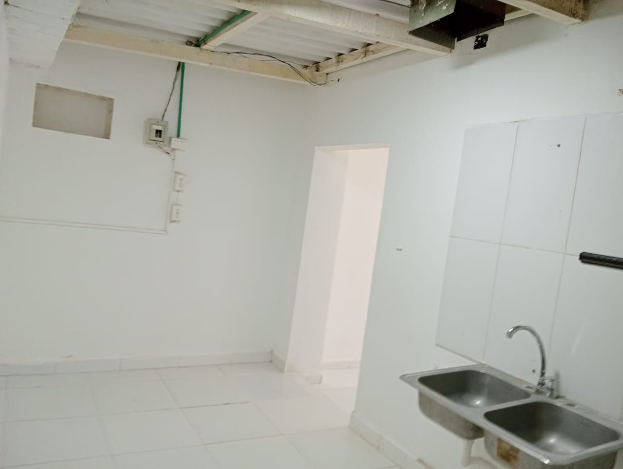 LOCAL EN VENTA BLAS DE LEZO - CARTAGENA