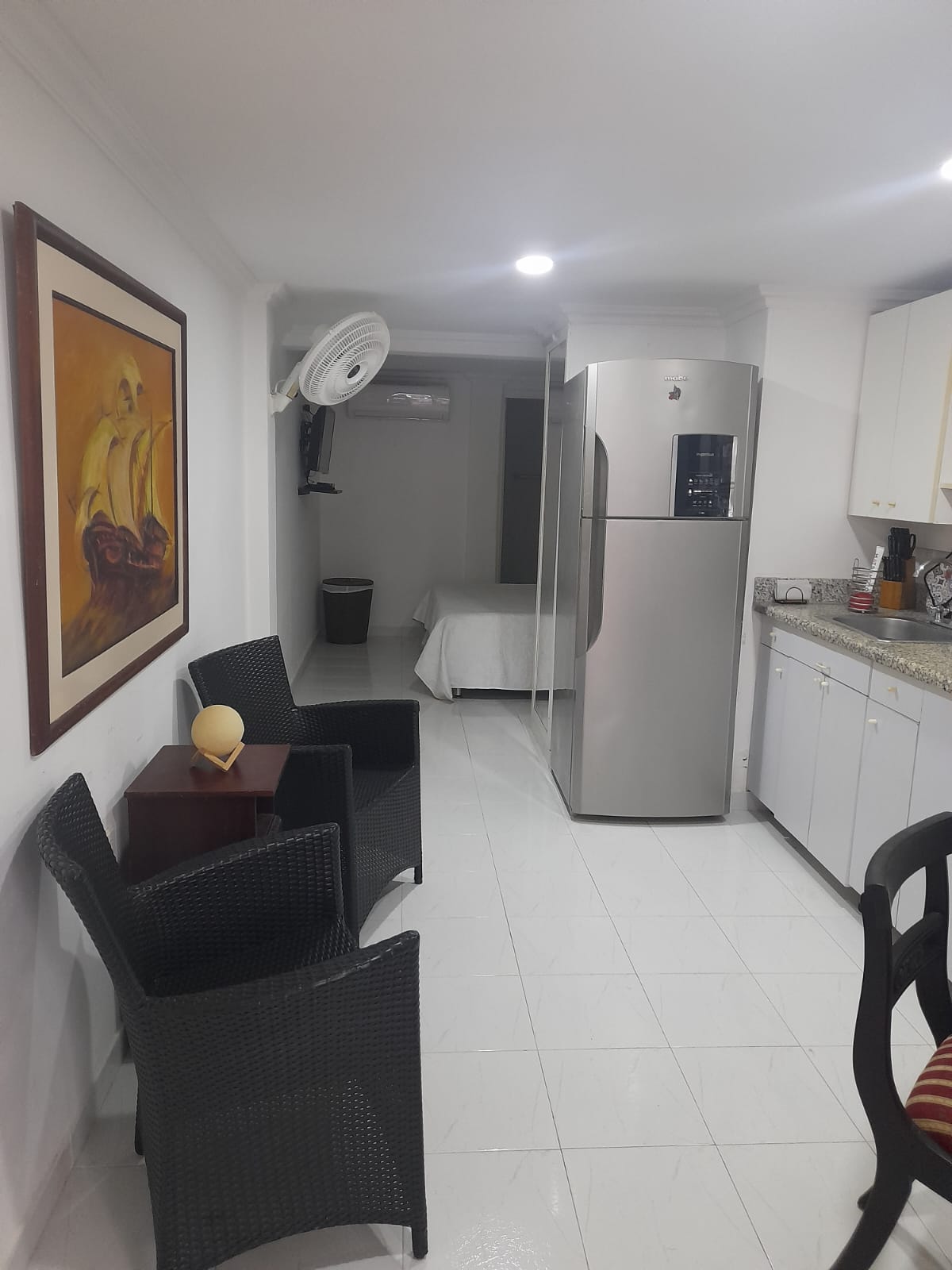 APARTAMENTO CASTILLOGRANDE AMOBLADO UNA HABITACIÓN.