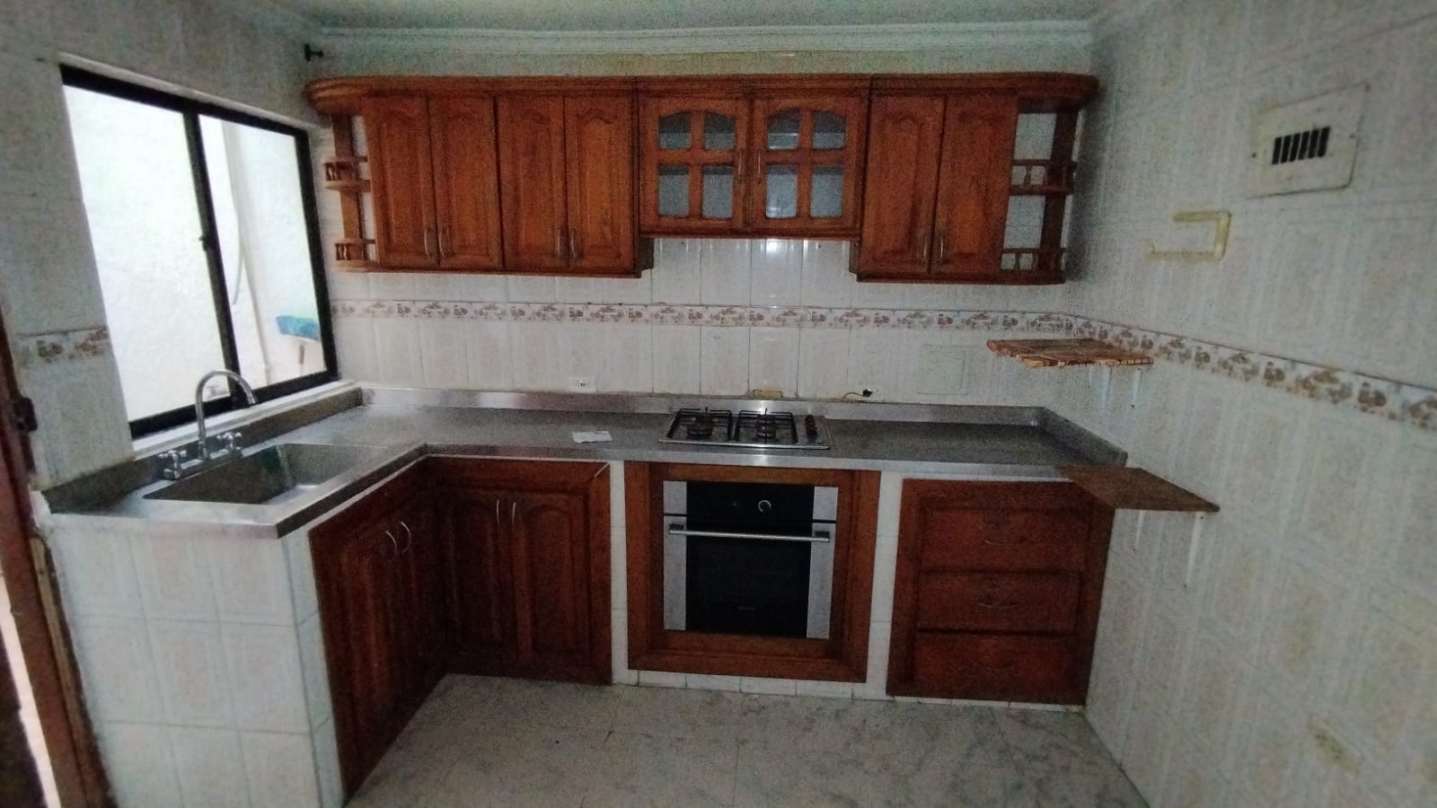CASA EN ARRIENDO CRESPO - CARTAGENA