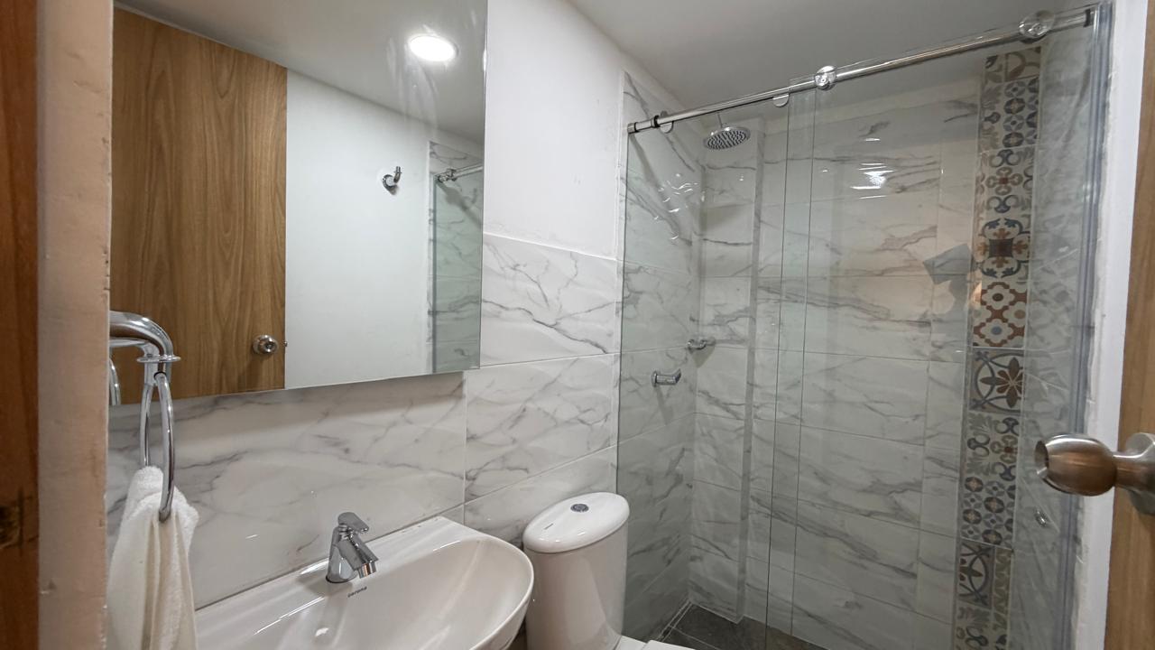 CASA EN VENTA CANAPOTE- 4 APARTAMENTOS- EXCELENTE INVERSIÓN