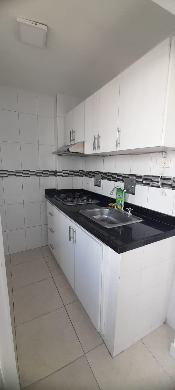 ARRIENDO APARTAMENTO MANGA