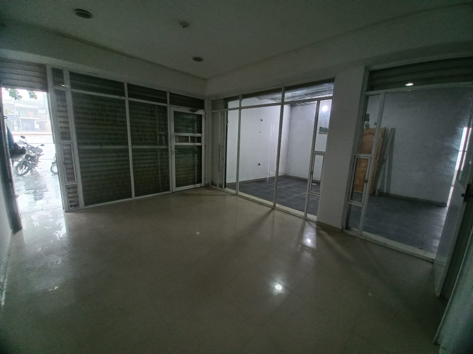 LOCAL EN ARRIENDO SANTA LUCIA - CARTAGENA