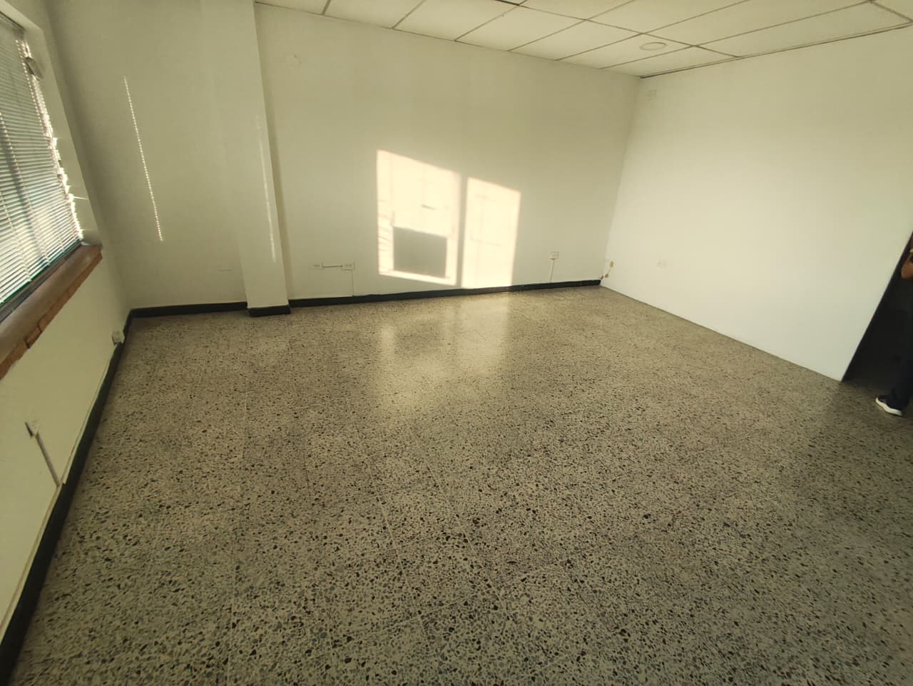 OFICINA EN ARRIENDO, CENTRO - CARTAGENA