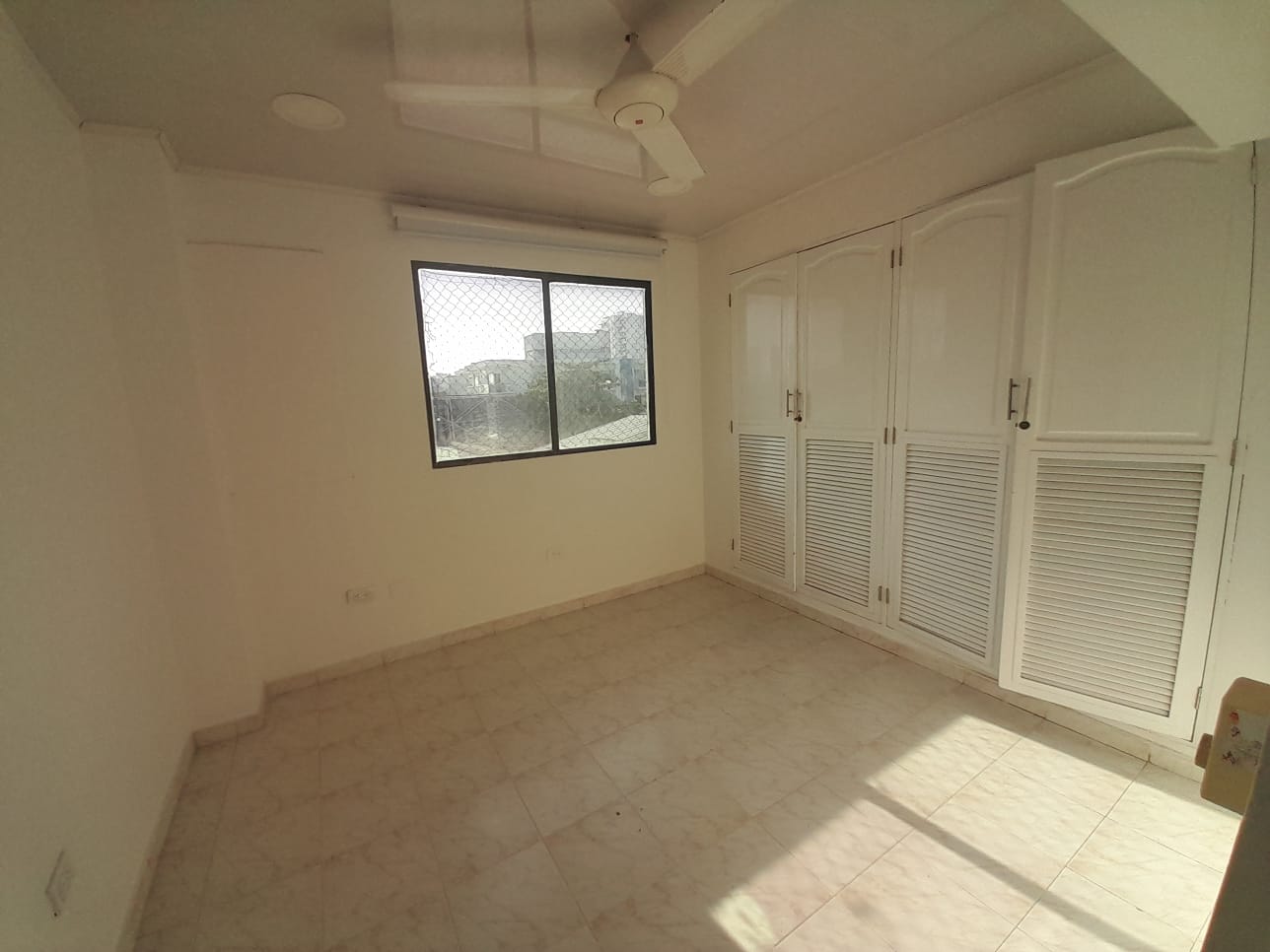 Apartamento para Arriendo en Crespo Cartagena