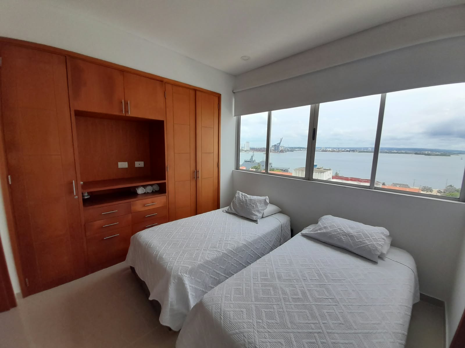 APARTAMENTO AMOBLADO EN ARRIENDO BOCAGRANDE - CARTAGENA