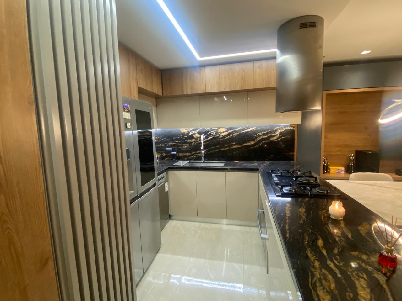 APARTAMENTO PARA ARRIENDO AMOBLADO  EN MANGA CARTAGENA