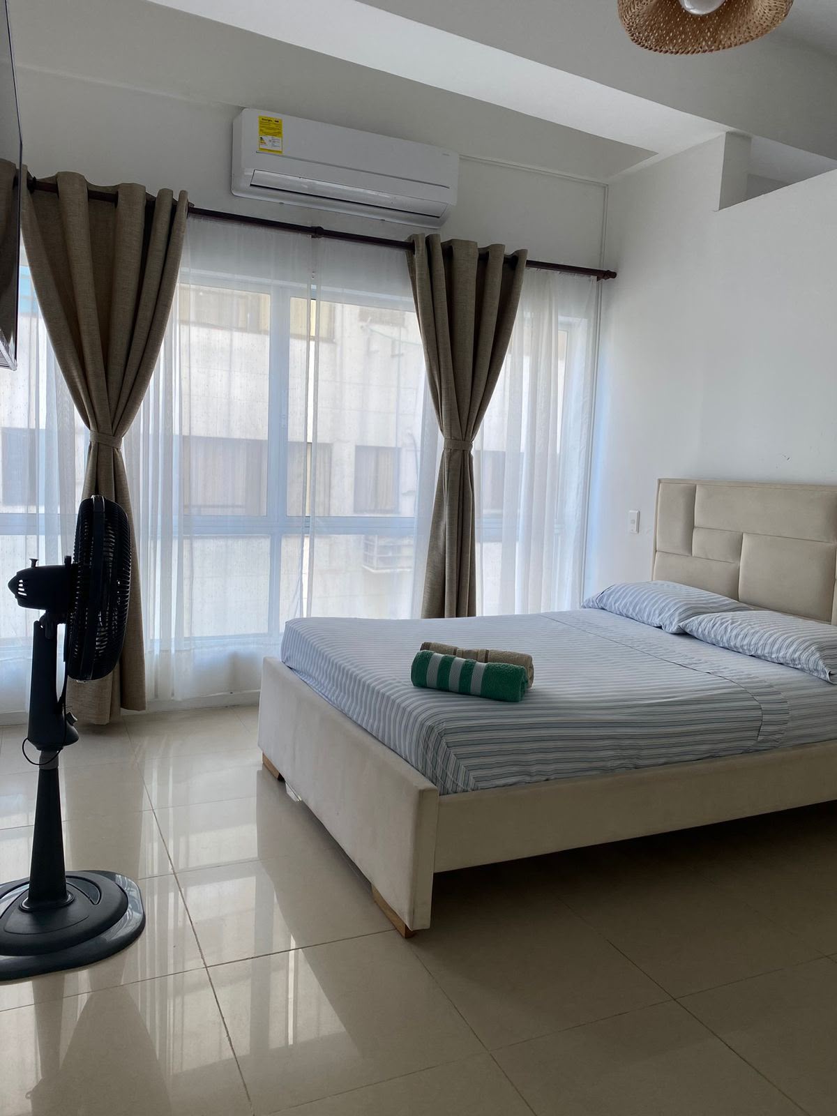 EN VENTA APARTAMENTO DE USO TURISTICO EN EL LAGUITO - CARTAGENA