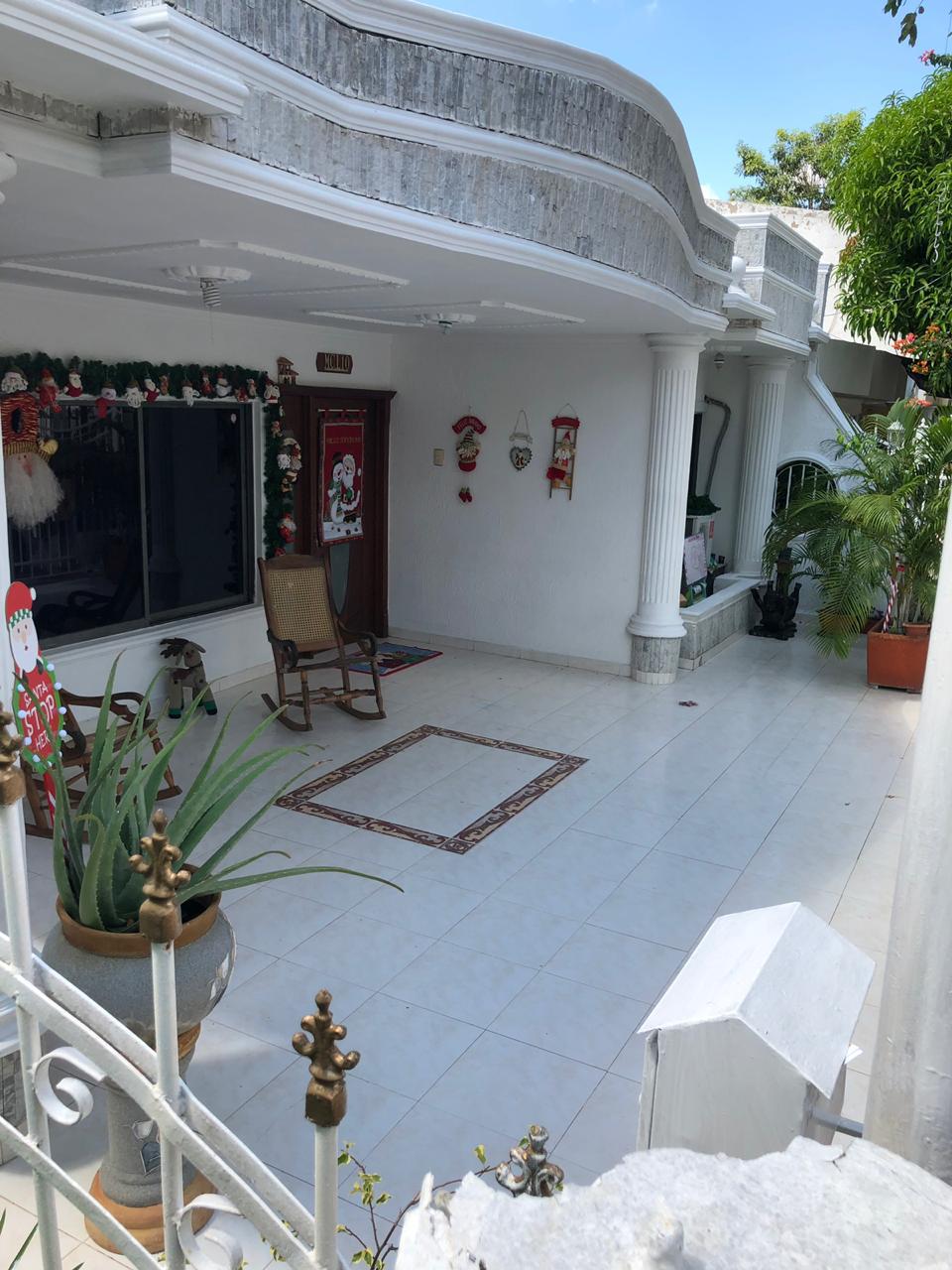 CASA  EN VENTA CHIPRE - CARTAGENA