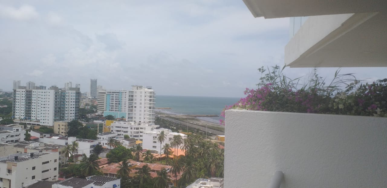 APARTAMENTO EN VENTA CRESPO - CARTAGENA