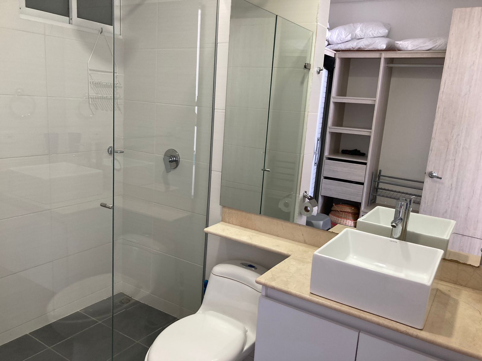 APARTAMENTO EN ARRIENDO AMOBLADO , CRESPO - CARTAGENA